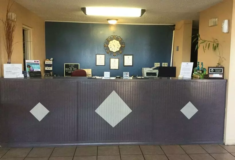 ホテル Americas Best Value Inn Malvern