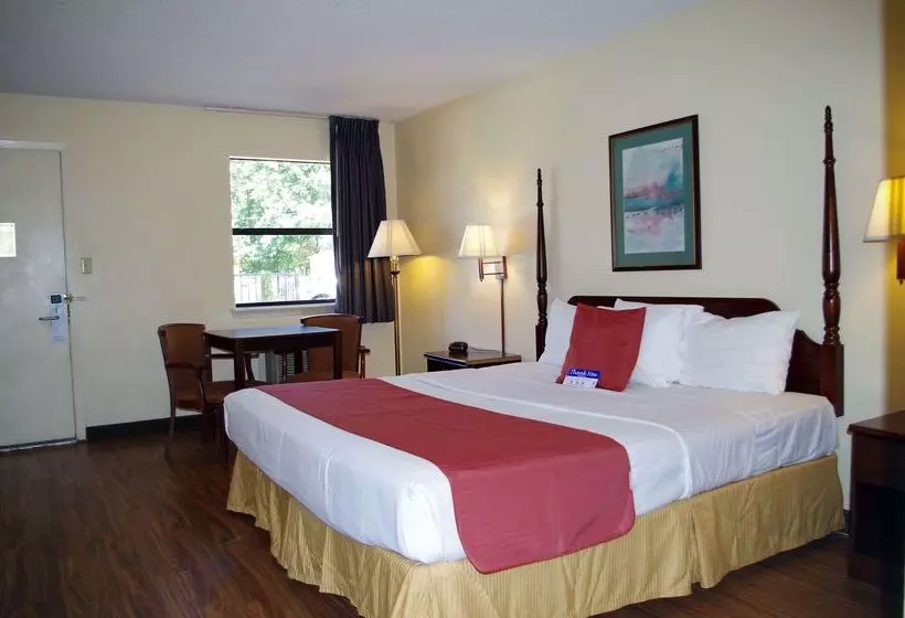 ホテル Americas Best Value Inn Malvern