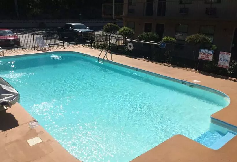 ホテル Americas Best Value Inn Malvern