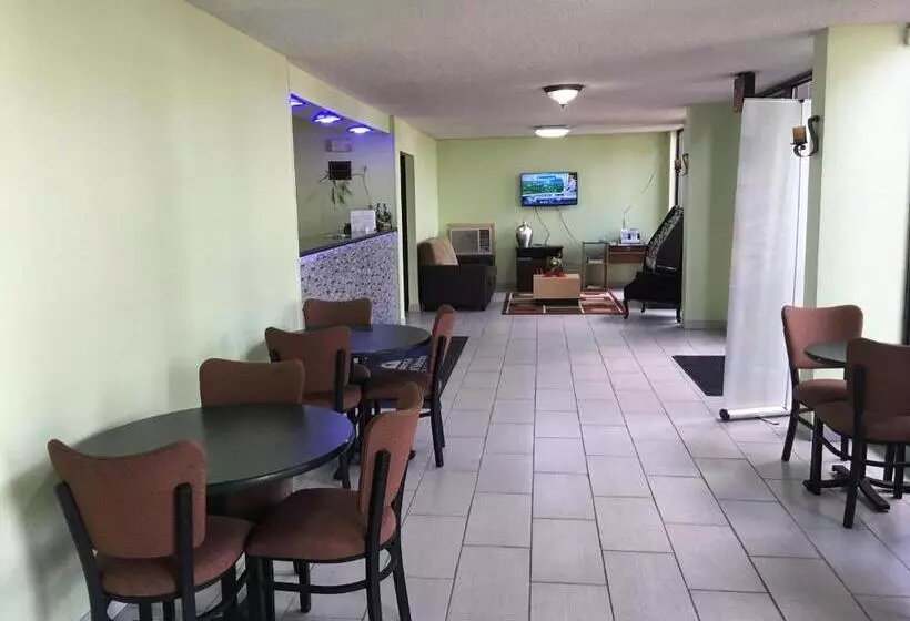 ホテル Americas Best Value Inn Malvern