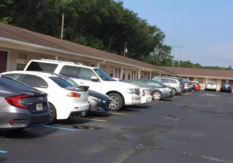 酒店 Blackwater Inn Milton