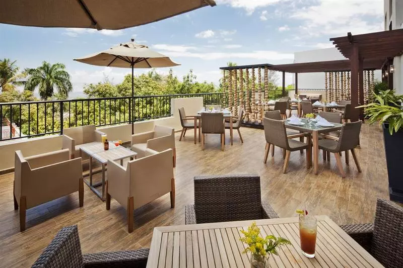 هتل Bw Premiere Petion-ville