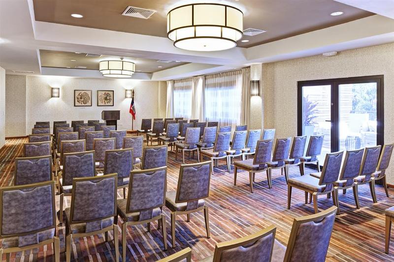 هتل Bw Premiere Petion-ville