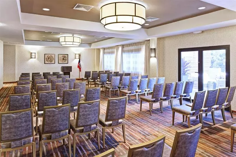 هتل Bw Premiere Petion-ville