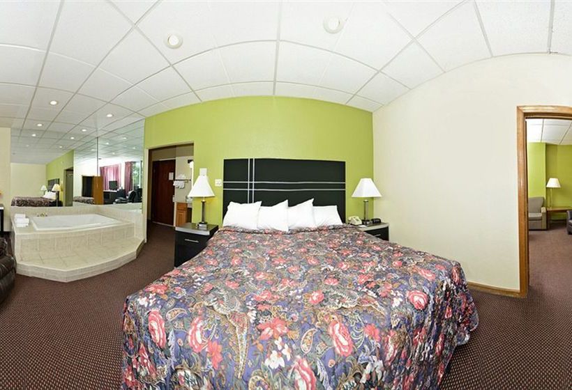 Отель Days Inn By Wyndham Oil City Conference Center