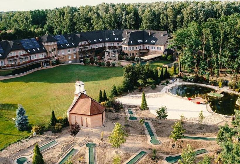 ホテル Granada Conference, Wellness And Sport