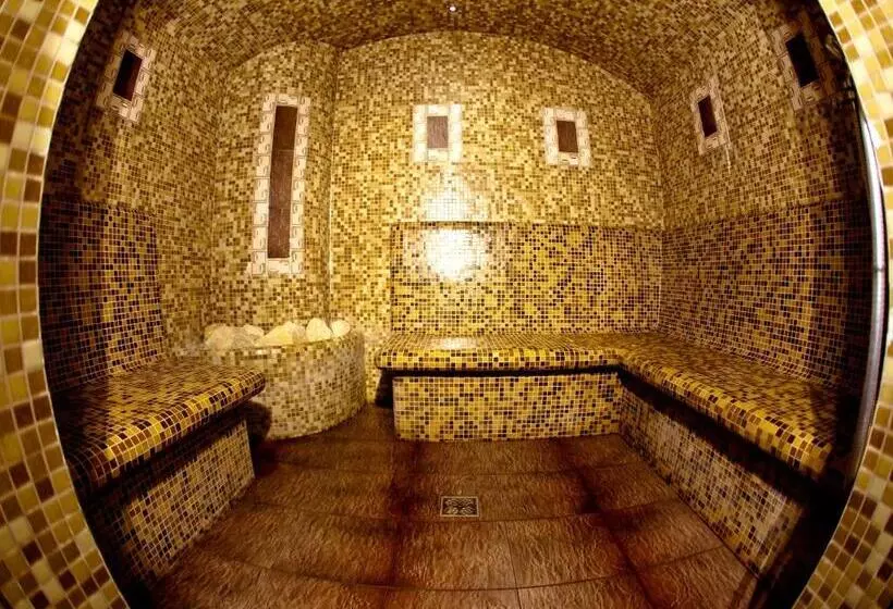 בית מלון כפרי Granada Conference, Wellness And Sport