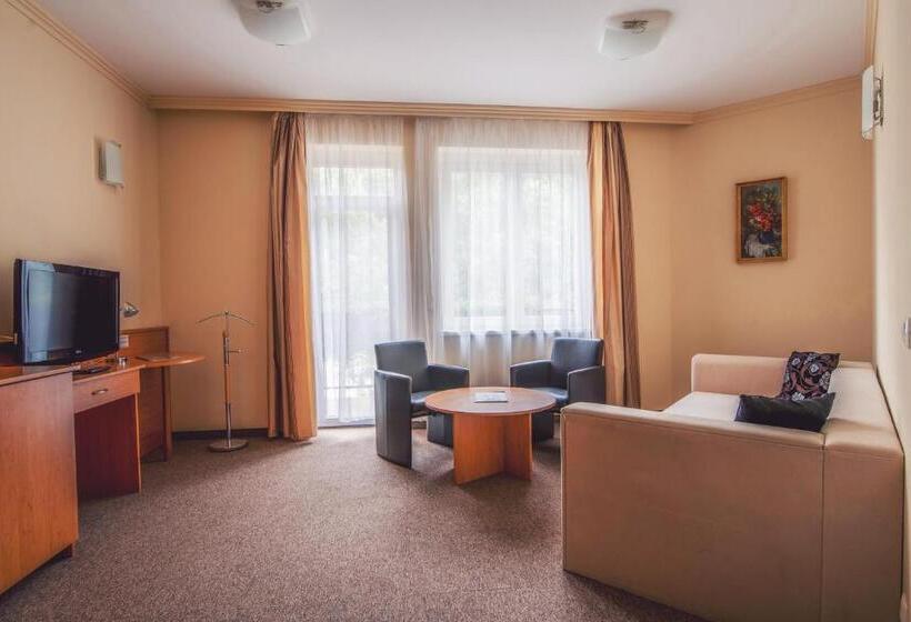 ホテル Granada Conference, Wellness And Sport