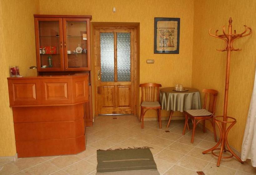 בית מלון כפרי élet Es Energia Egészségjavító Szalon