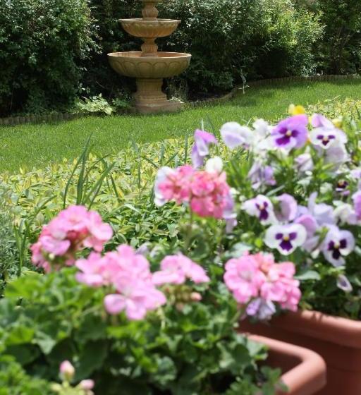 בית מלון כפרי élet Es Energia Egészségjavító Szalon