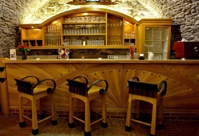 فندق Mathias Rex