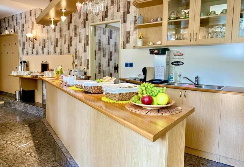 בית מלון כפרי Penzión Tiberia