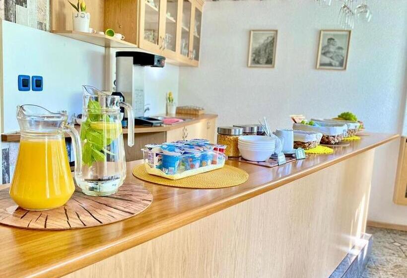 בית מלון כפרי Penzión Tiberia