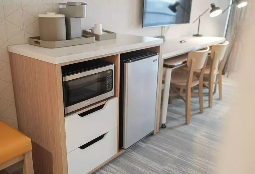 ホテル The Boulevard