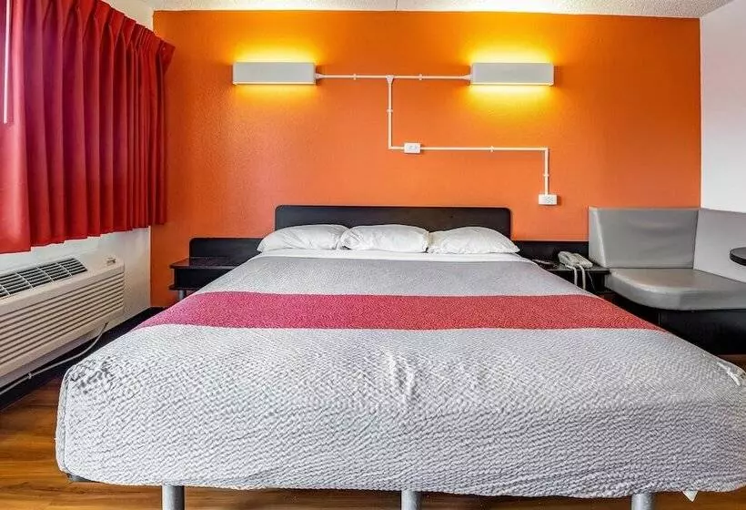 Motel 6joliet, Il I80