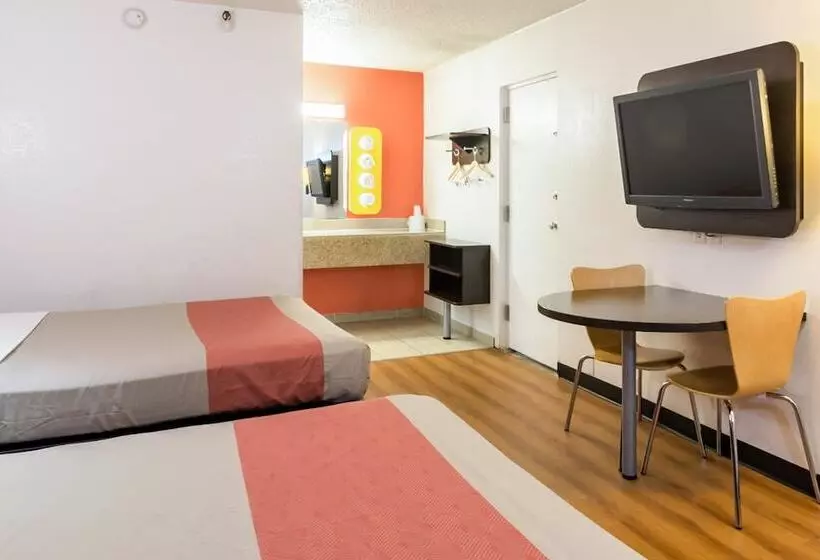 Motel 6joliet, Il I80