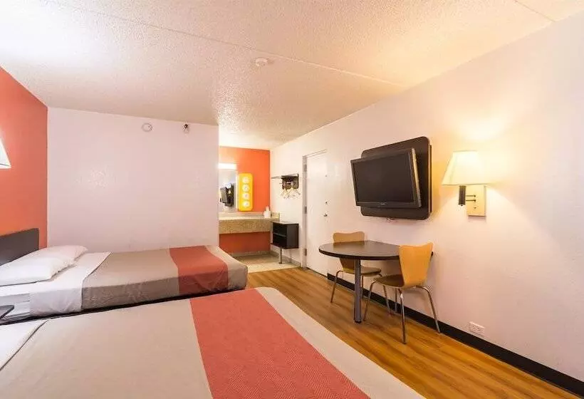 Motel 6joliet, Il I80