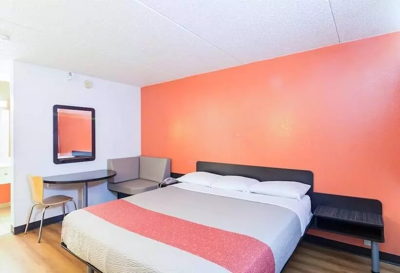 Motel 6joliet, Il I80