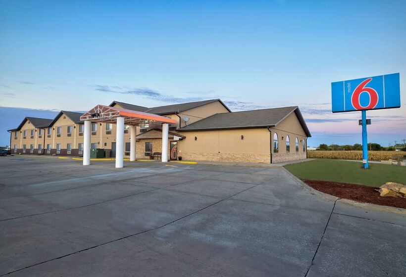 Motel 6 Percival, Ia