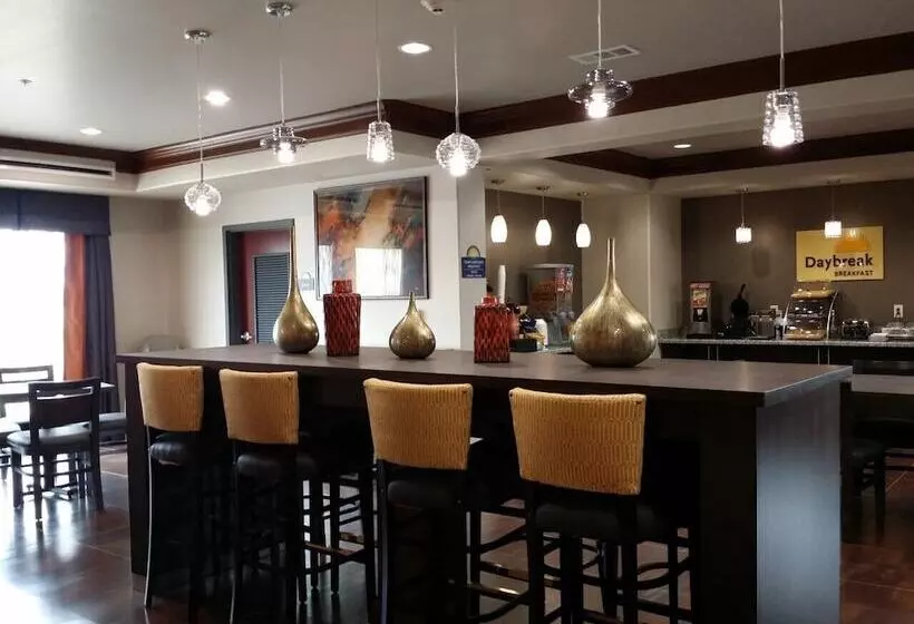 モーテル Days Inn By Wyndham Dilley