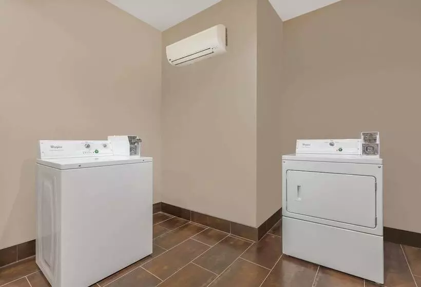 モーテル Days Inn By Wyndham Dilley