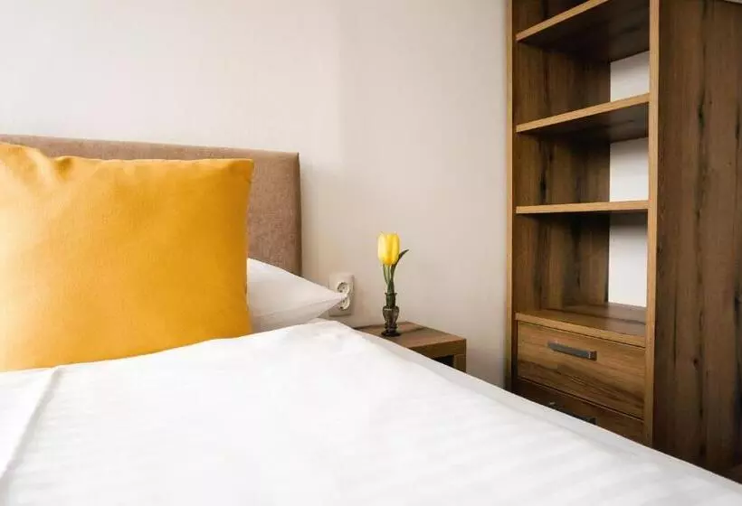 پانسیون Guest House Mlada Lipa