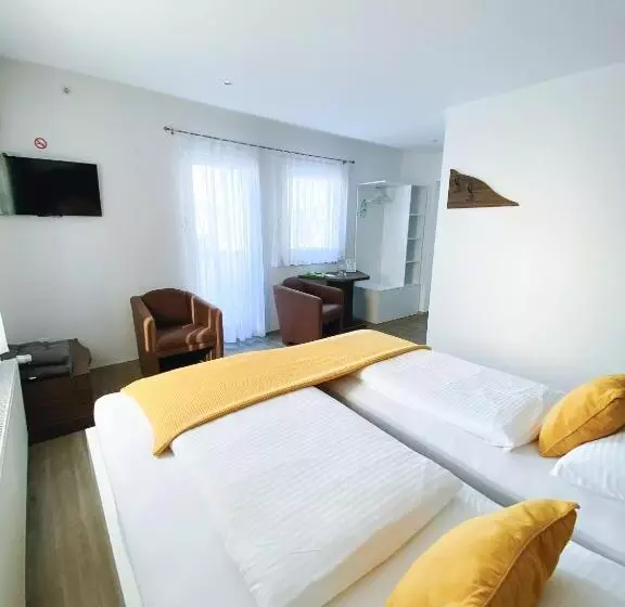 پانسیون Guest House Mlada Lipa