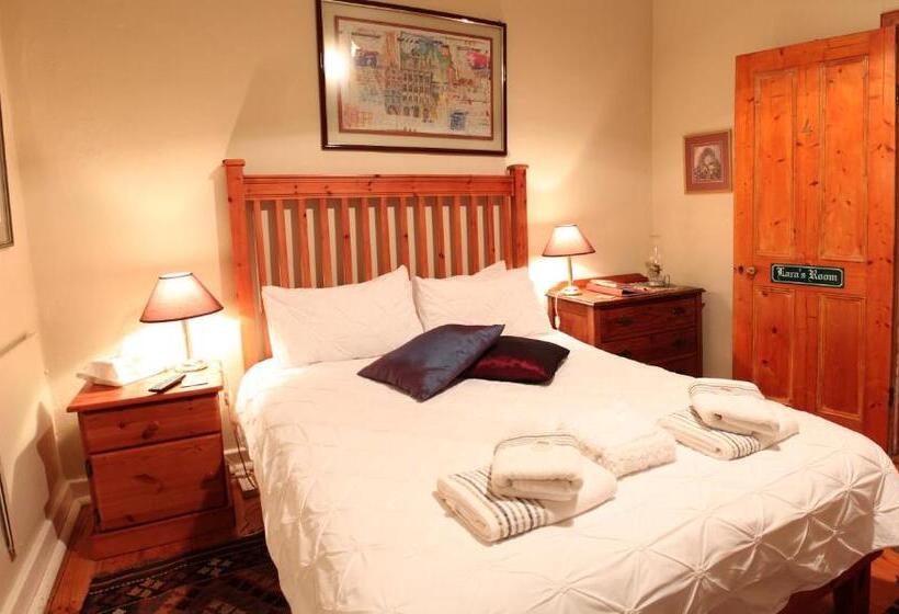 פנסיון The Old Trading Post