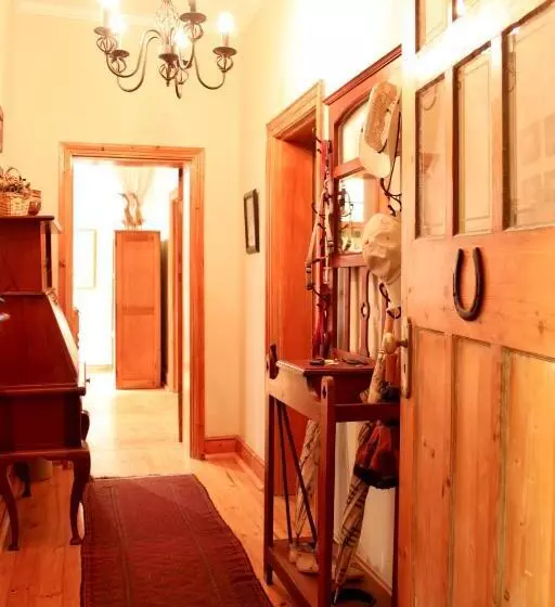 פנסיון The Old Trading Post