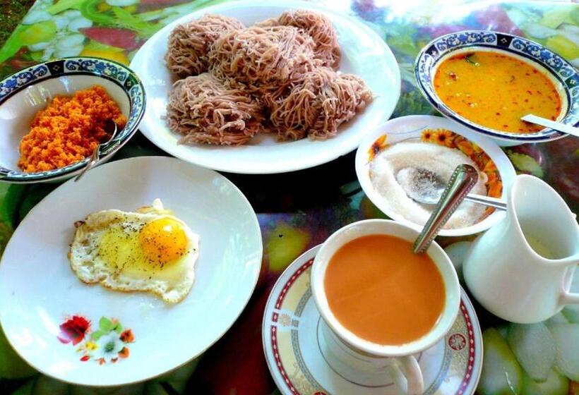 منتجع Roman Beach