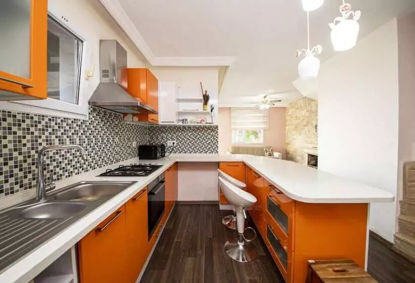 House With Amazing Sea View And Pool In Gumusluk