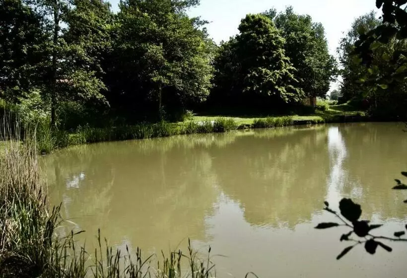 The Chestnuts Holiday Cottages