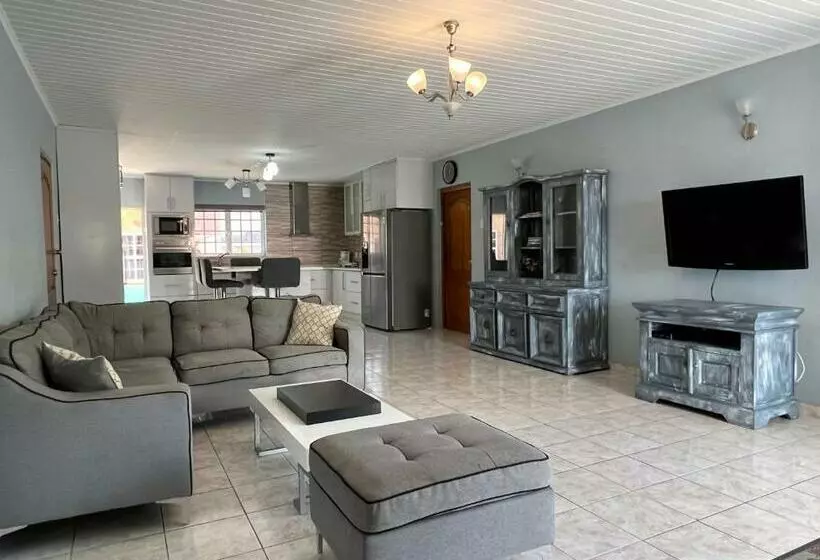 Villa Vivamus Curacao   Spacious 3 Bedroom Villa With Pool And Gourmet Kitchen