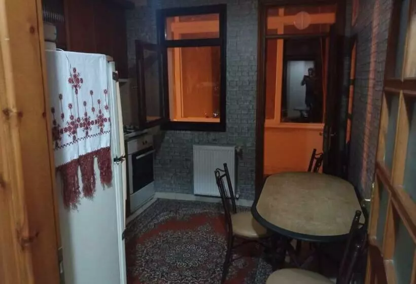 Yalincak Ki̇ralik Dai̇re