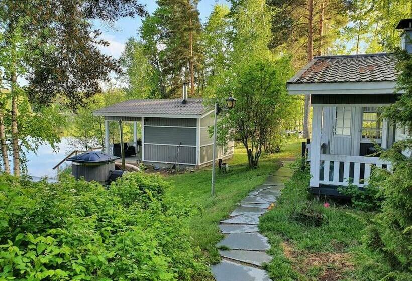 Mökki Ja Rantasauna Saimaan Rannalla