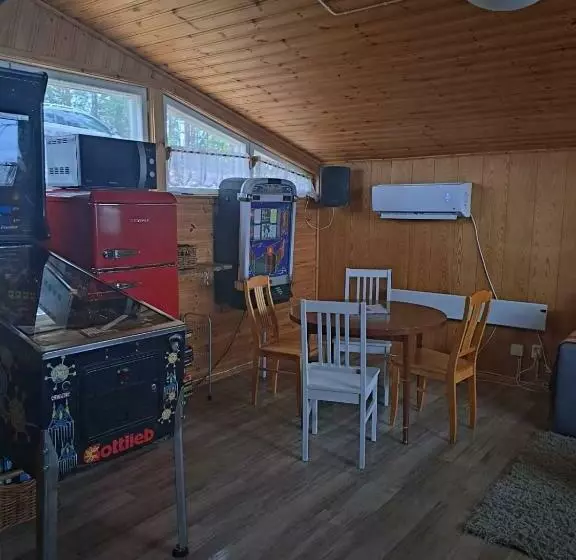 Mökki Ja Rantasauna Saimaan Rannalla