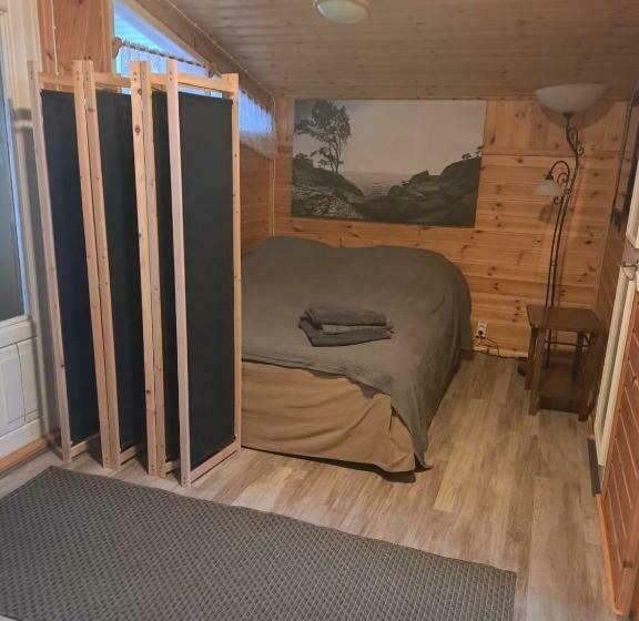 Mökki Ja Rantasauna Saimaan Rannalla