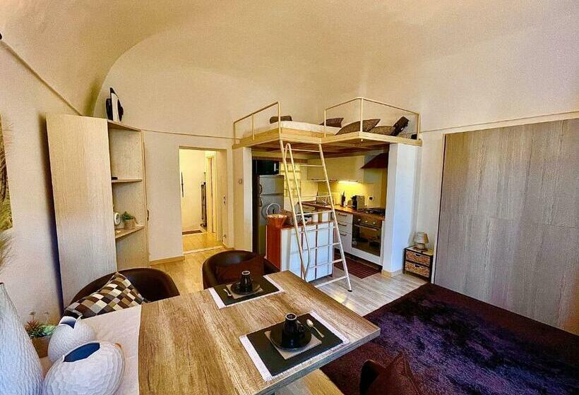 Vialunga Apartment In The Old Town