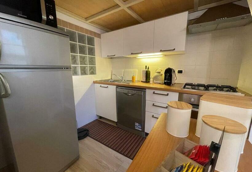 Vialunga Apartment In The Old Town