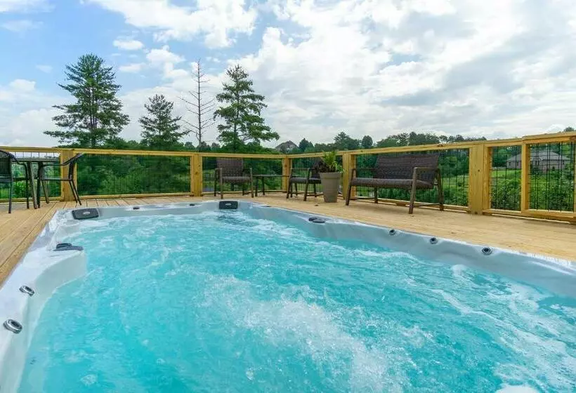Weekend Friends And Fam! Media Room, Hot Tub, Firepit, Sleeps 18 Minutes To Asheville