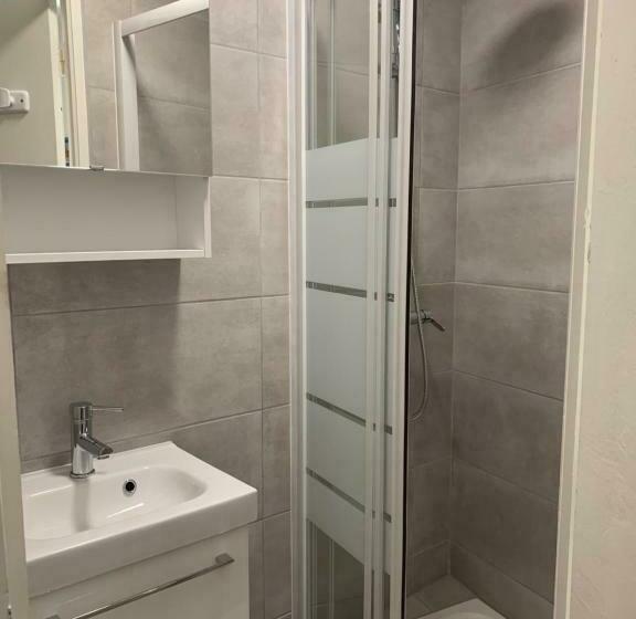 Appartement 4 Personnes, Wifi, Proche Centre Et Thermes