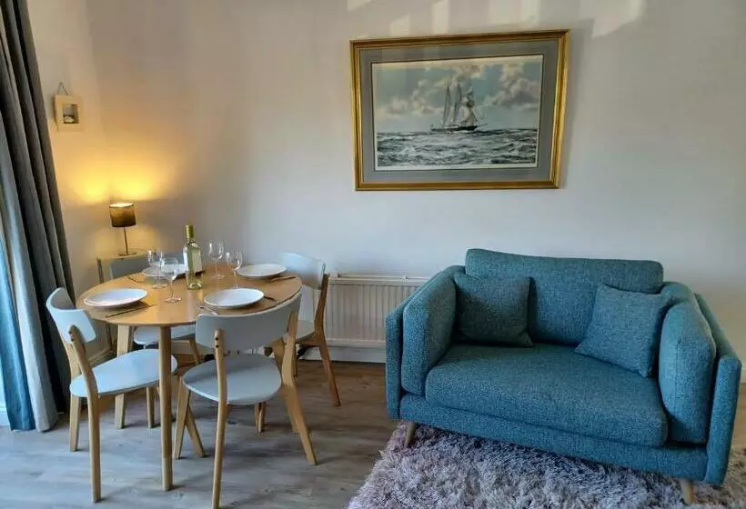 Aqua Vista