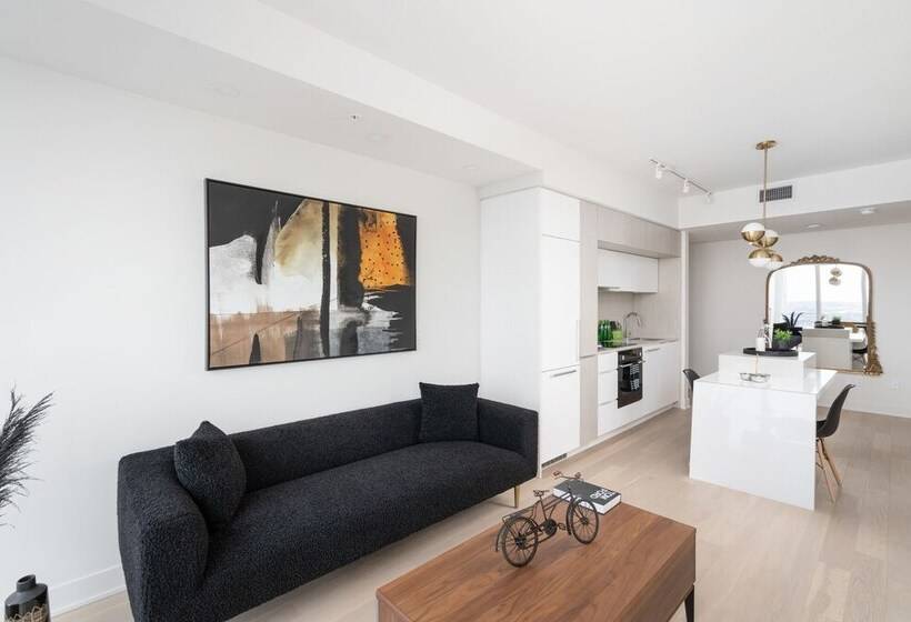 Designer 1br Plus Study Suite