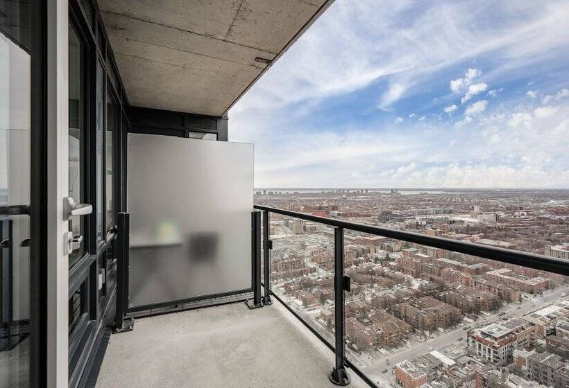 Designer 1br Plus Study Suite