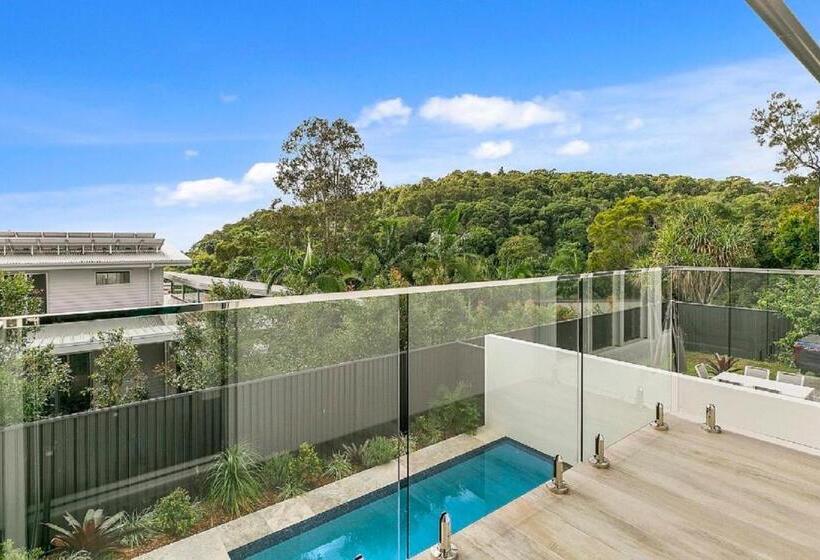 North Facing Apartment Unit 2 13 Angler Street Noosa Heads