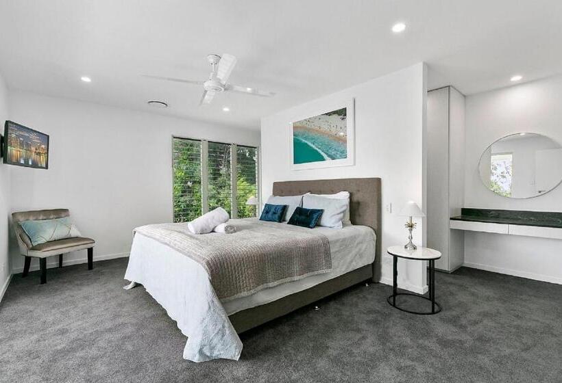 North Facing Apartment Unit 2 13 Angler Street Noosa Heads