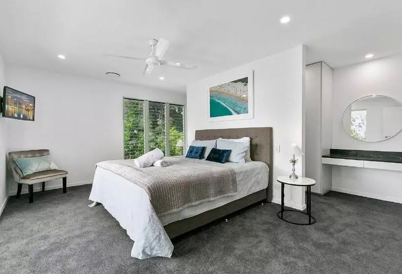 North Facing Apartment Unit 2 13 Angler Street Noosa Heads