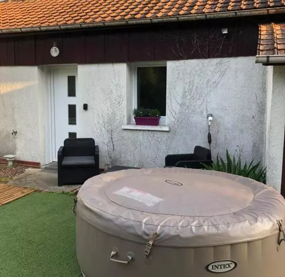 Studio Neuf, Cosy, Grande Terrasse