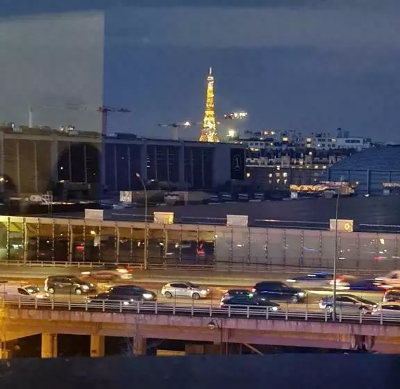 Appartement Avec Vue Sur La Tour Eiifel