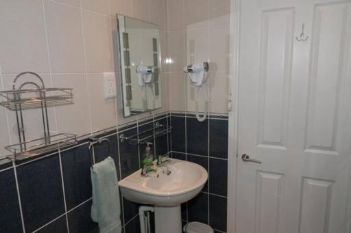 Bexhill Luxury Sea Stay Flat 2